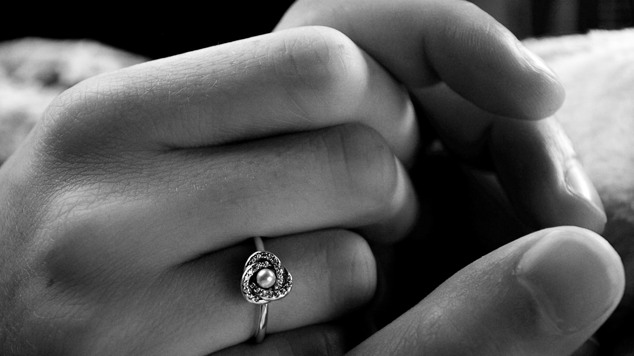 Impress Your Girl With A 925 Ring With Diamonds