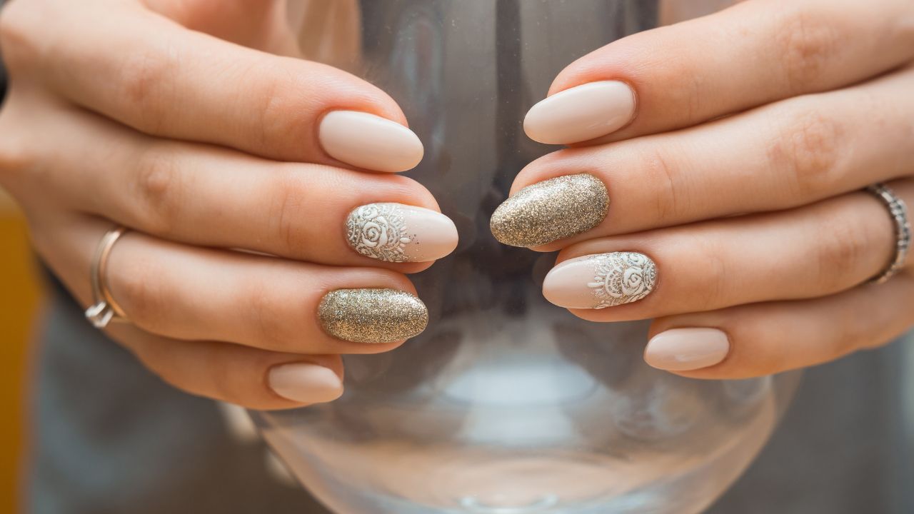 Press-On Nails: Advantages and Benefits